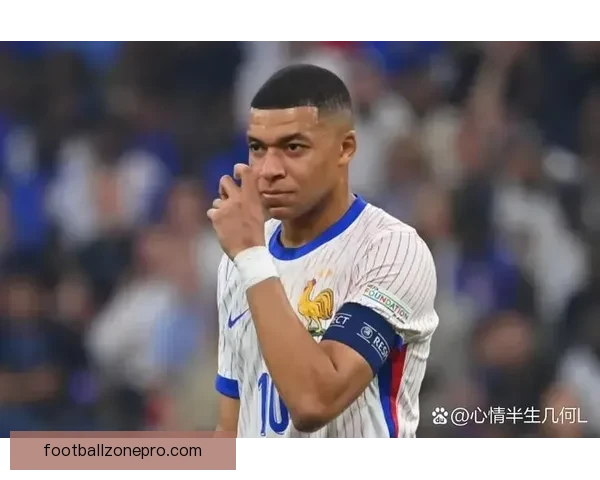 巴黎重塑进攻版图评估登贝莱右路核心化如何填补姆巴佩离队后的空缺